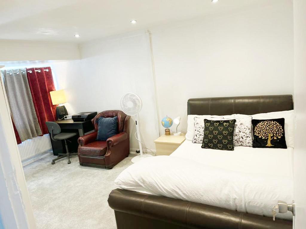 Blessings Of Peace Home Away From Home Cardiff Buitenkant foto
